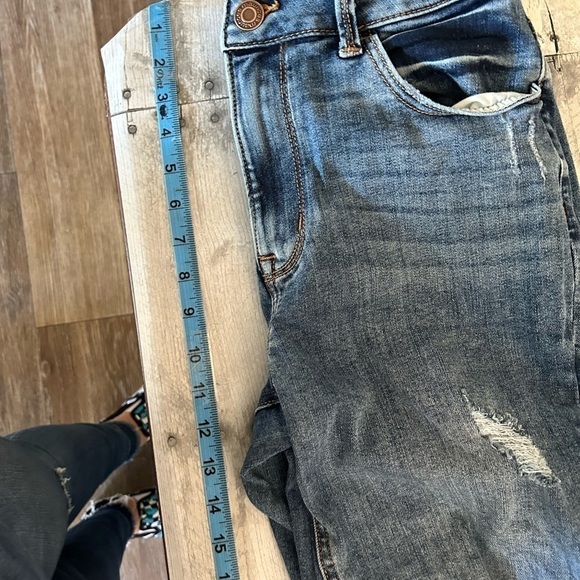 M jeans by Maurice’s high rose stretchy jeggings medium raw hem line distressed - Picture 6 of 9